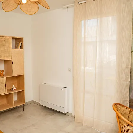 Apartmán Duplex T5 Vue Etang, Terrasse & Parentale Sète