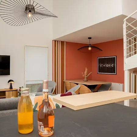 Apartment Duplex T5 Vue Etang, Terrasse & Parentale Sete